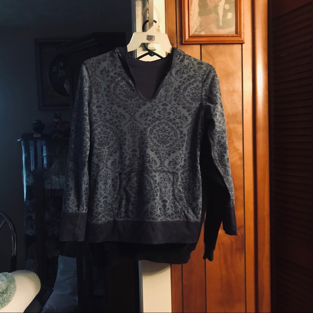 Danskin lightweight reversible hoodie